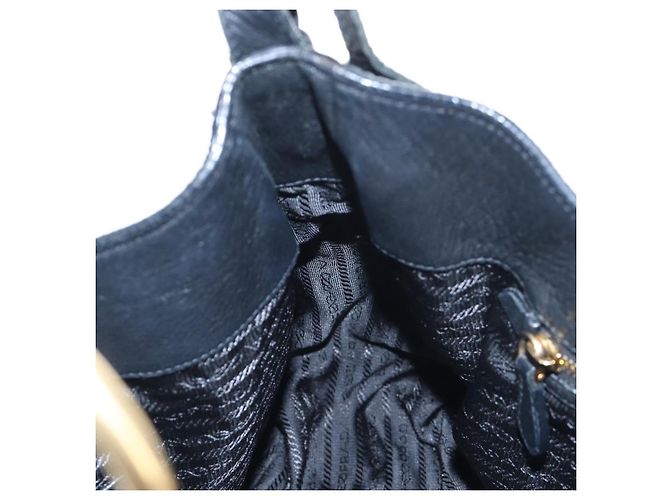 Borsa a Spalla PRADA Vittero Dino Leather Black Gold Auth 194765M Nero D'oro - vista 23