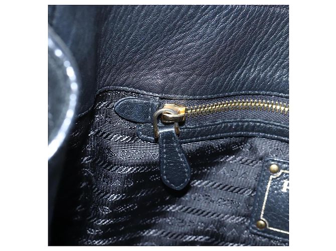 Borsa a Spalla PRADA Vittero Dino Leather Black Gold Auth 194765M Nero D'oro - vista 25