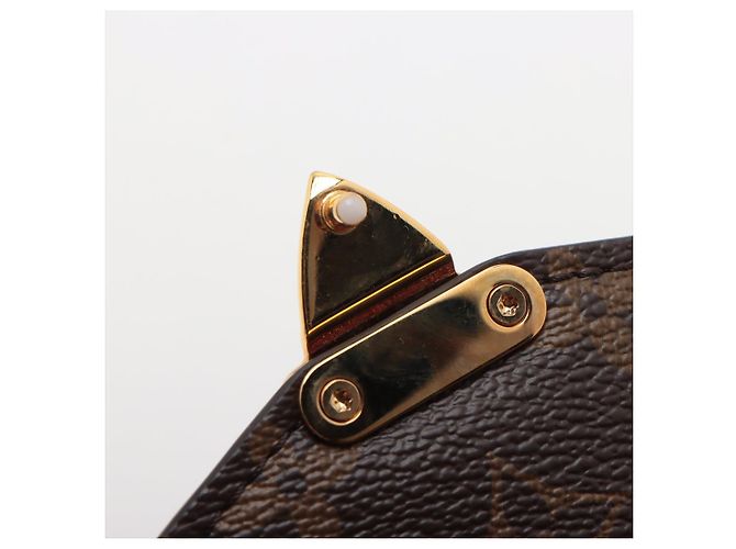 Louis Vuitton Pochette Metis Canvas Flap Crossbody Monogram Marrone - vista 12