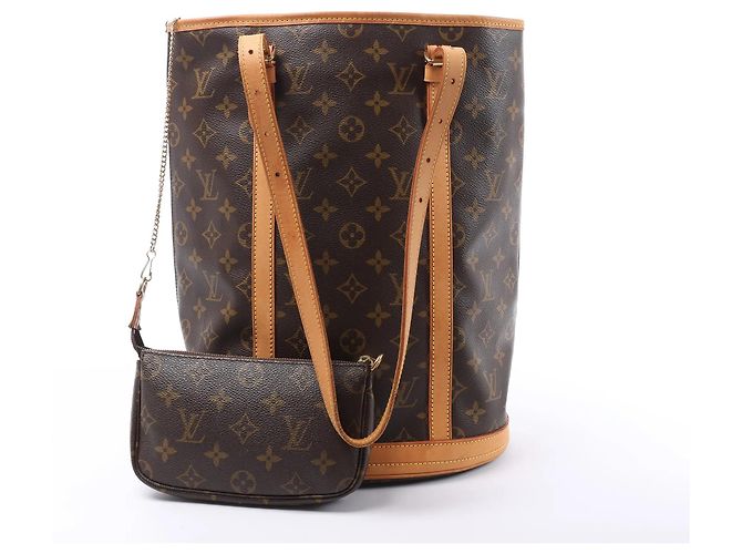 Borsa a tracolla Louis Vuitton Bucket GM Monogram Canvas in marrone Beige - vista 2