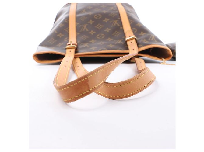 Borsa a tracolla Louis Vuitton Bucket GM Monogram Canvas in marrone Beige - vista 7