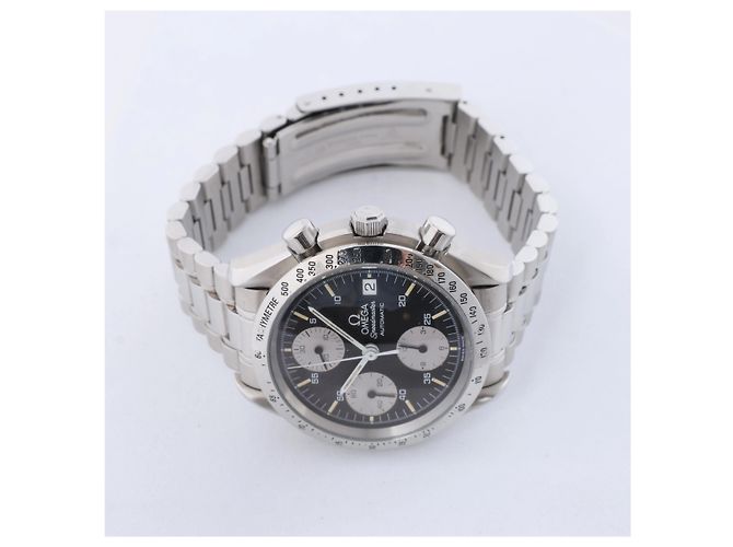 Orologio Omega Speedmaster Date Chronograph 3511.50 con quadrante nero - vista 3