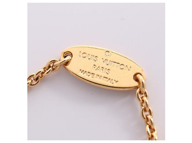 Bracciale Essential V Charm Louis Vuitton D'oro - vista 5