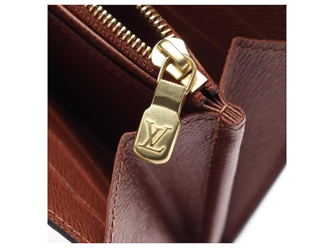 Louis Vuitton Portefeuille Sarah Monogram Bi-fold Long Wallet Marrone Monogramma - vista 8
