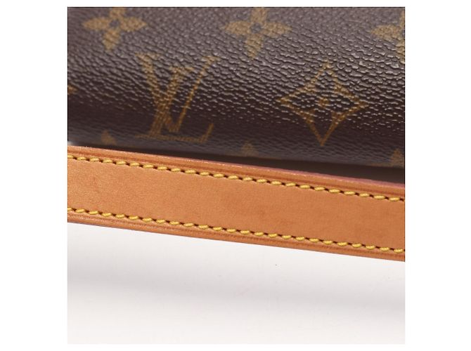 Borsa a tracolla Louis Vuitton Musette Tango Short Strap Monogram Marrone Monogramma - vista 10