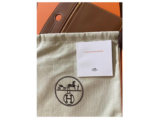 Hermès Pochette Backpocket in pelle Marrone - vista 7