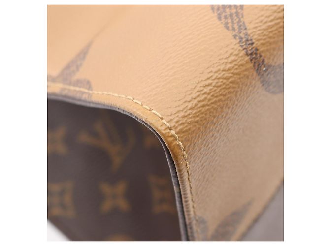 Borsa a tracolla Louis Vuitton OnTheGo GM Marrone - vista 6
