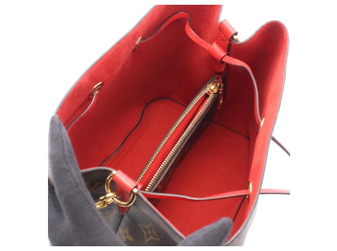 Néonoé Borsa a tracolla Louis Vuitton NeoNoe Monogram Coquelicot Marrone Rosso Monogramma - vista 3