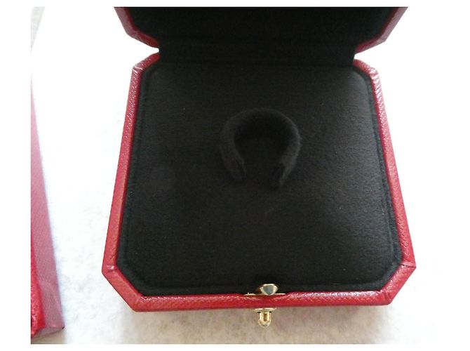 Boîte à bague Cartier en cuir rouge Noir Doré - vue 2