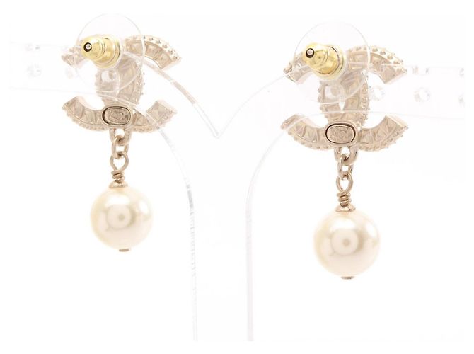 Pendientes de botón Chanel Coco Mark Blanco Dorado - vista 2