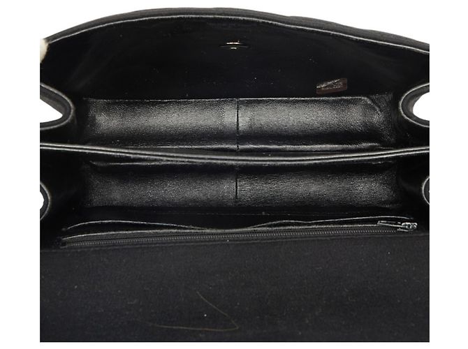 Borsa a tracolla Chanel Matelassé Coco Mark Nero - vista 11