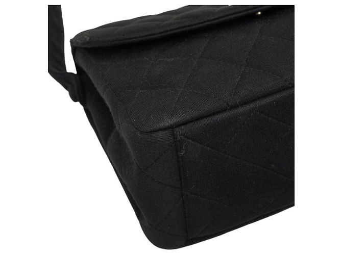 Borsa a tracolla Chanel Matelassé Coco Mark Nero - vista 5