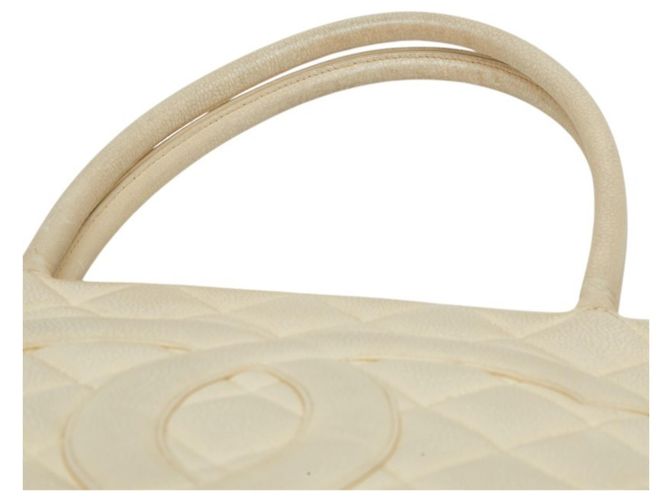 Borsa Tote Chanel Matelassé Coco Mark Reissue Bianco Crudo - vista 8