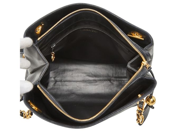 Borsa Tote Chanel Coco Mark Chain Nero - vista 9