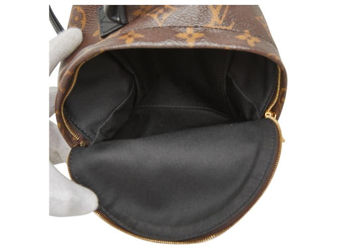 Zaino Louis Vuitton Monogram Palm Springs Mini Marrone Nero Monogramma - vista 8