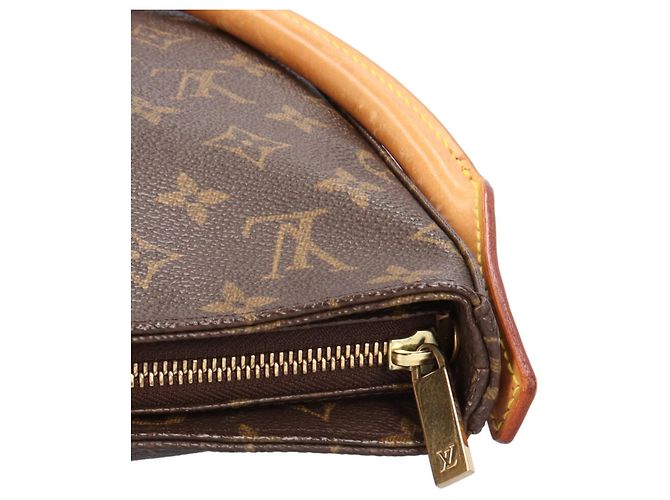 Borsa a tracolla Louis Vuitton Looping MM Monogram Marrone - vista 10