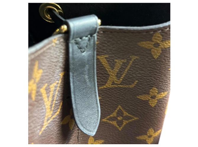Néonoé Borsa a tracolla Louis Vuitton NeoNoe Monogram Marrone - vista 12