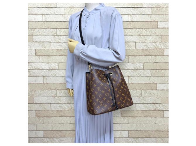 Néonoé Borsa a tracolla Louis Vuitton NeoNoe Monogram Marrone - vista 2
