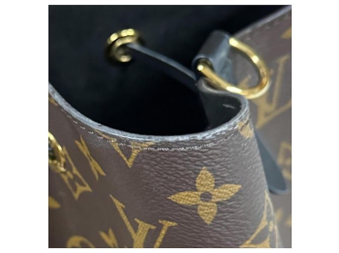 Néonoé Borsa a tracolla Louis Vuitton NeoNoe Monogram Marrone - vista 9
