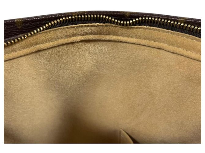 Borsa a tracolla Louis Vuitton Looping GM Monogram Marrone - vista 8