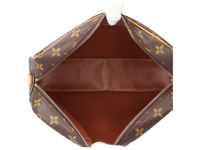 Borsa a tracolla Louis Vuitton Trocadero 27 Monogram Marrone - vista 7