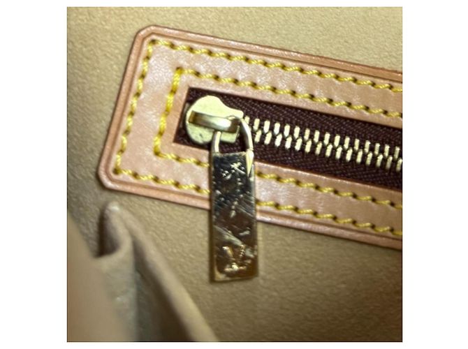 Borsa a tracolla Louis Vuitton Looping MM Monogram Marrone - vista 8