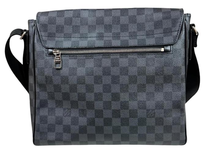 Borsa a tracolla Louis Vuitton District MM Damier Graphite Marrone Nero - vista 3