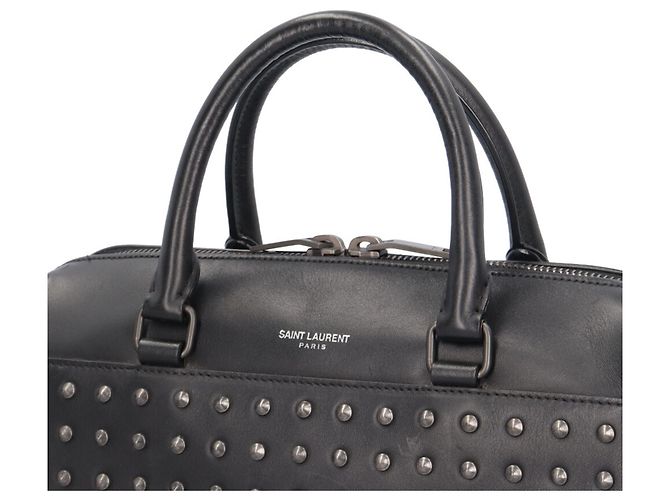 Borsa a tracolla Saint Laurent Studded Classic Baby Duffle Nero - vista 11
