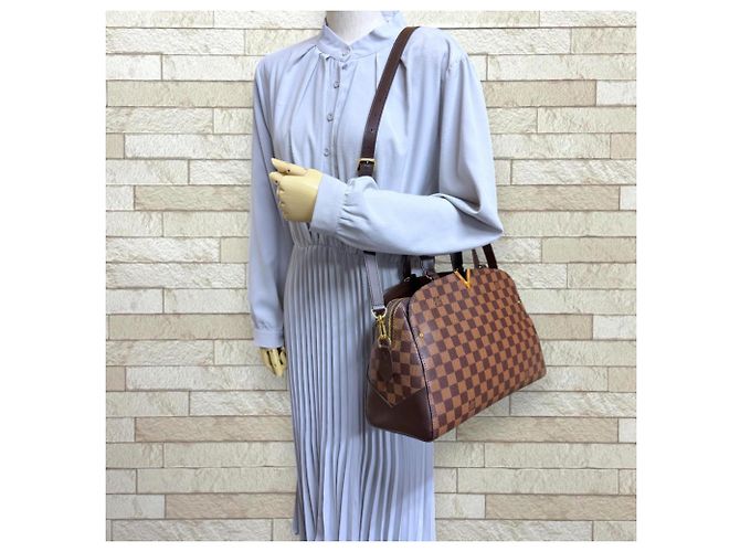 Borsa a tracolla Louis Vuitton Kensington Bowling Damier Marrone - vista 2