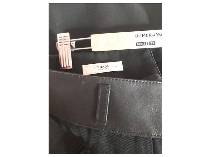 Prada Rock aus schwarzer Wolle mit Lederdetails - Ansicht 6