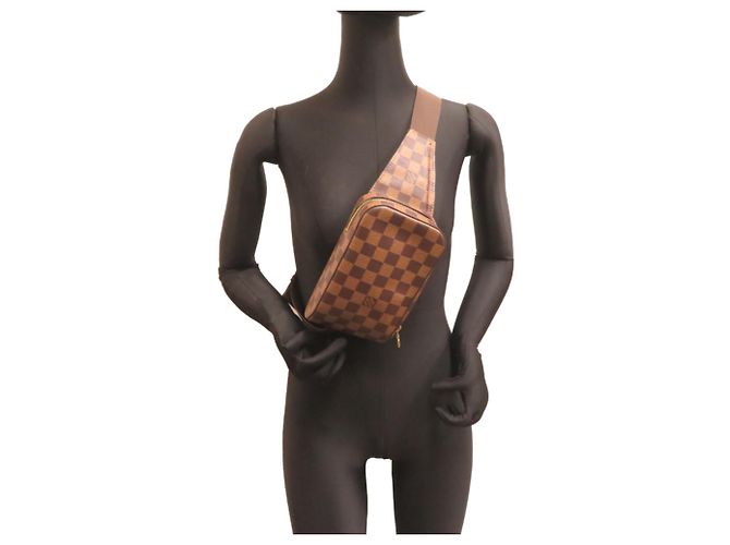 Borsa a tracolla Louis Vuitton Geronimos da uomo Marrone - vista 9