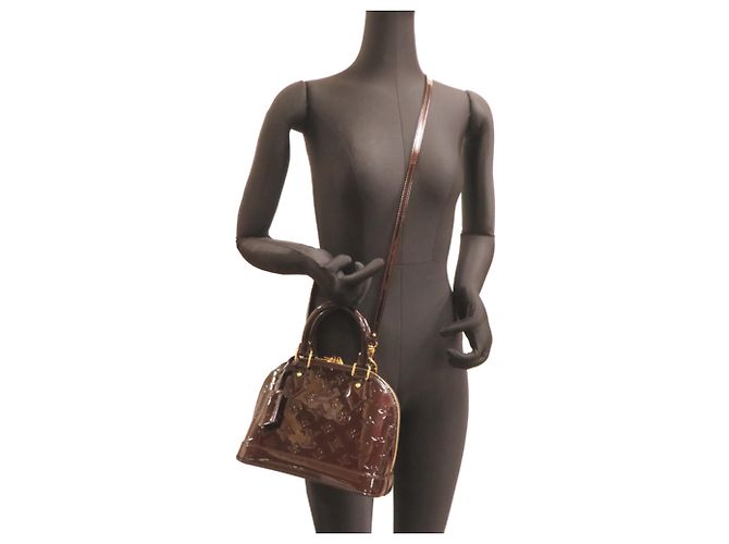 Borsa Louis Vuitton Alma BB Bordò Porpora - vista 8
