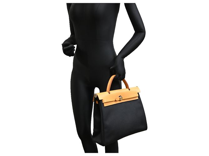 Hermès Hermes Herbag PM Handtasche Schwarz Beige - Ansicht 9