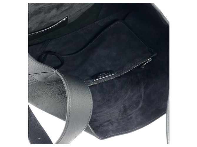 Sac cabas Louis Vuitton LV Touch Verso Noir - vue 8
