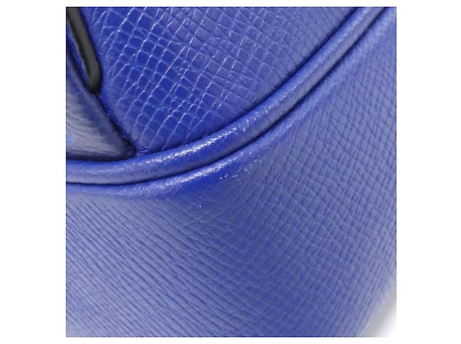 Louis Vuitton Taiga Rama Outdoor Messenger PM M30242 Borsa a tracolla Blu - vista 3