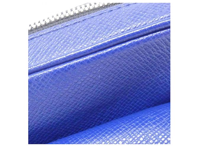 Louis Vuitton Taiga Rama Outdoor Messenger PM M30242 Borsa a tracolla Blu - vista 4