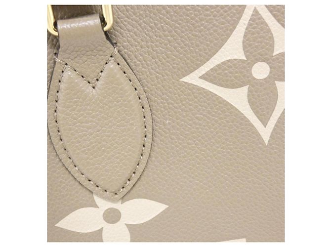 Borsa Louis Vuitton Bicolor Monogram Empreinte OnTheGo MM Multicolore Grigio Monogramma - vista 4