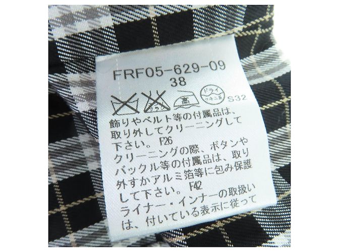 Burberry Blue Label Gabardina con forro de algodón y lana Negro - vista 8