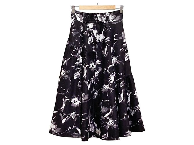 Autre Marque PROPORTION BODY DRESSING Falda Bokashi Flower Negro - vista 2