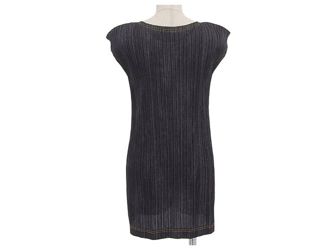 Issey Miyake PLEATS PLEASE Tunika aus Polyester Schwarz - Ansicht 2