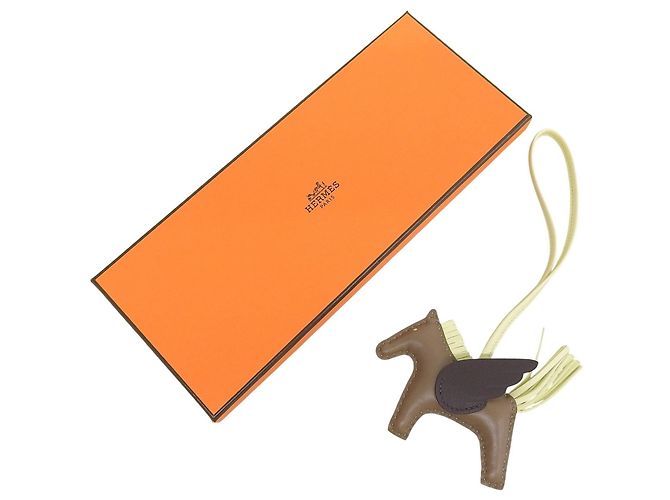 Hermès Rodeo Charm Pegasus PM Swift Charm Multicolore - vista 2