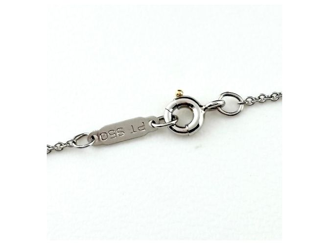 Collar de Cruz de Platino y Diamantes Tiffany & Co. - vista 4