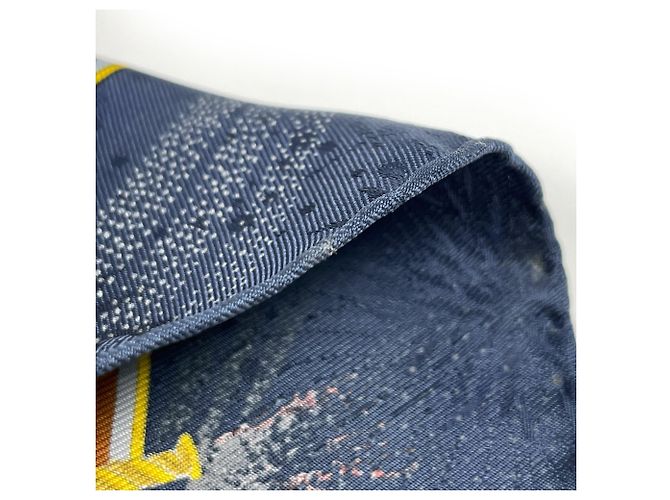 Hermès Foulard Hermes Carre 90 FEUX D'ARTIFICE Marrone Blu navy - vista 4
