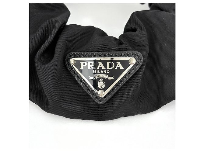 Prada PRADA Logo Plate Scrunchie in Black - view 2