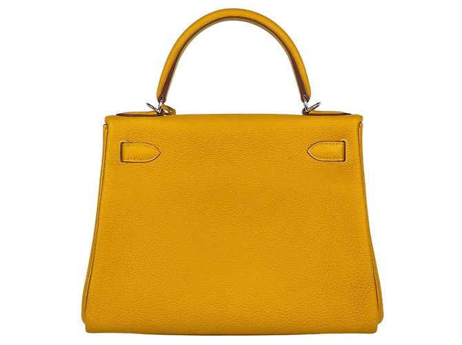 Hermès Borsa a tracolla Hermes Kelly 28 in pelle Togo Giallo - vista 3