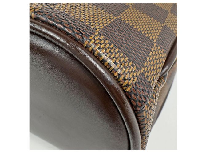 Borsa a mano Louis Vuitton Salia Mini Marrone Damier ebene - vista 3