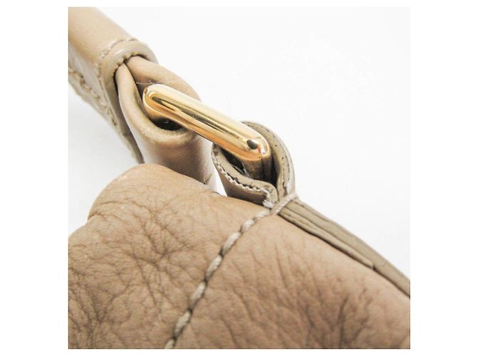 Bulgari Bolsa de Ombro Bvlgari em Couro com Aba e Alça de Corrente Bege - vista 17