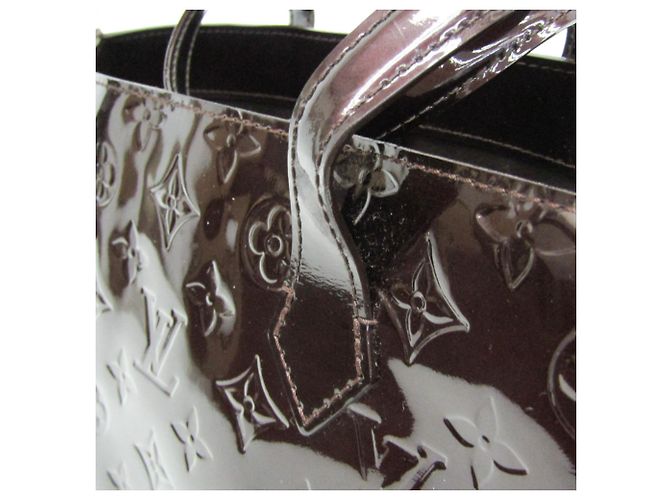 Borsa Louis Vuitton Monogram Vernis Wilshire PM Bordò - vista 11