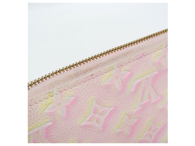Louis Vuitton Monogram Empreinte Zippy Wallet in Light Pink - Ansicht 10