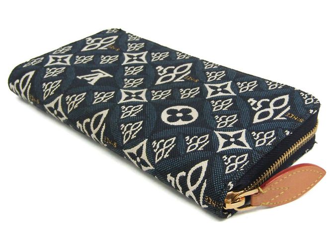 Louis Vuitton SINCE 1854 Zippy Wallet M80212 Blu navy - vista 3